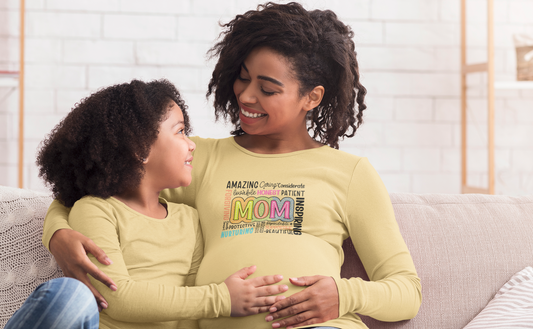 Mom Square Shape Defination | Women's Classic Crew T-Shirt | Moms To Be