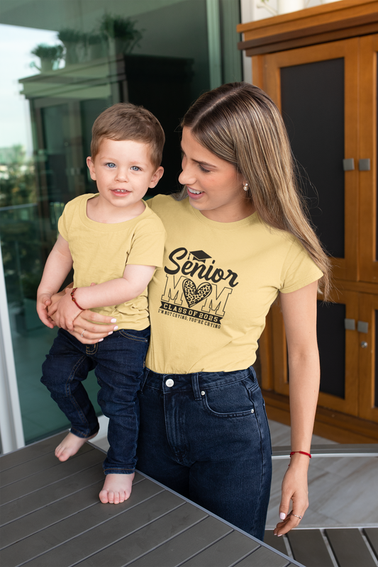 Senior Mom | Women's Classic Crew T-Shirt | Moms To Be