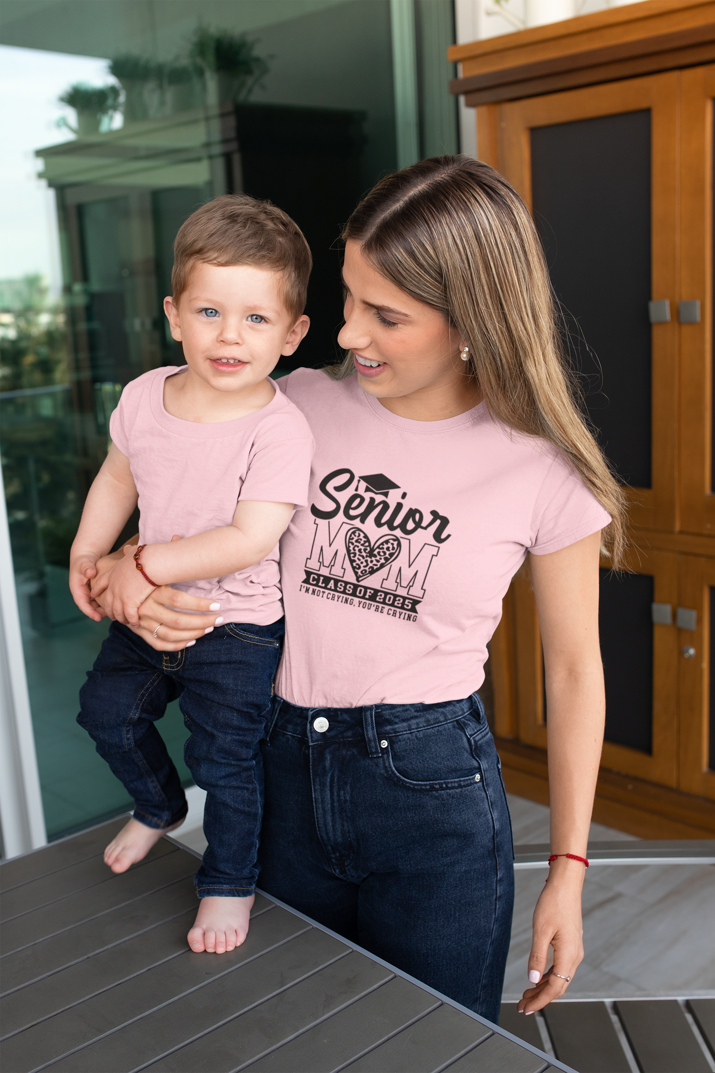 Senior Mom | Women's Classic Crew T-Shirt | Moms To Be